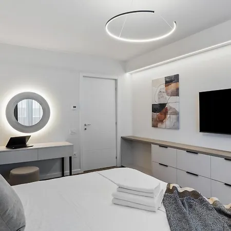 Apartment Met4l